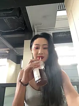 linger-23 online show from 10/07/25, 05:59