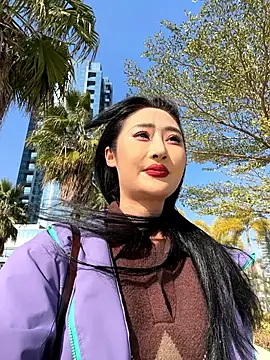 Snapshot of linger-23 chatting on 01/10/26, 06:26 linger-23 online show from 01/10/26, 06:26