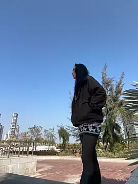 Snapshot of linger-23 chatting on 01/13/26, 06:29 linger-23 online show from 01/13/26, 06:29