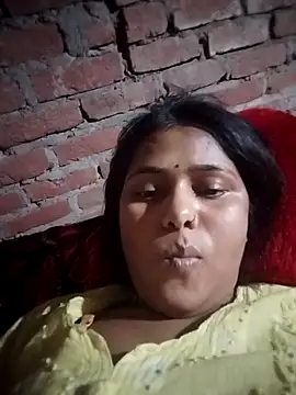 Snapshot of Ayeshaji chatting on 04/01/26, 05:32 Ayeshaji online show from 04/01/26, 05:32