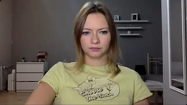 Snapshot of MillieShow chatting on 09/25/25, 08:56 MillieShow online show from 09/25/25, 08:56