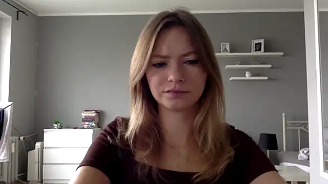 Snapshot of MillieShow chatting on 10/01/25, 07:25 MillieShow online show from 10/01/25, 07:25