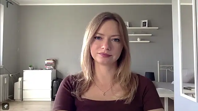 Snapshot of MillieShow chatting on 10/03/25, 01:52 MillieShow online show from 10/03/25, 01:52