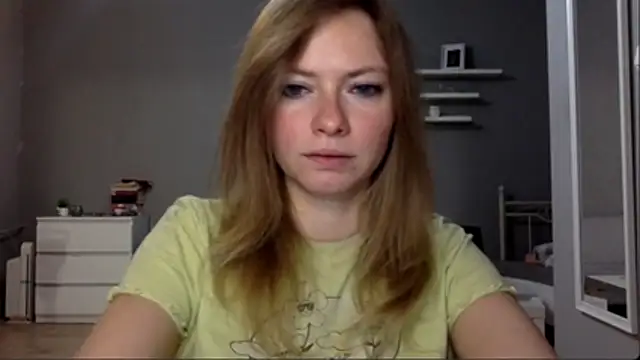 Snapshot of MillieShow chatting on 11/05/25, 11:16 MillieShow online show from 11/05/25, 11:16