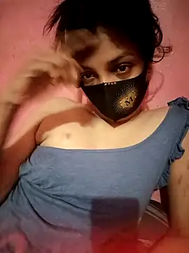 Snapshot of Night--Queen chatting on 03/17/25, 09:34 Night--Queen online show from 03/17/25, 09:34