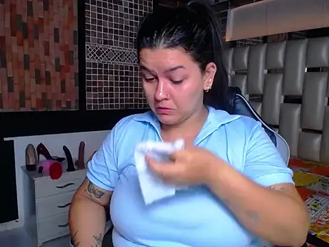 kriss sweetboobs10 online show from 09/19/25, 12:39