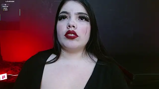 Snapshot of Nathaly_Rose1126 chatting on 09/18/25, 01:02 Nathaly Rose1126 online show from 09/18/25, 01:02