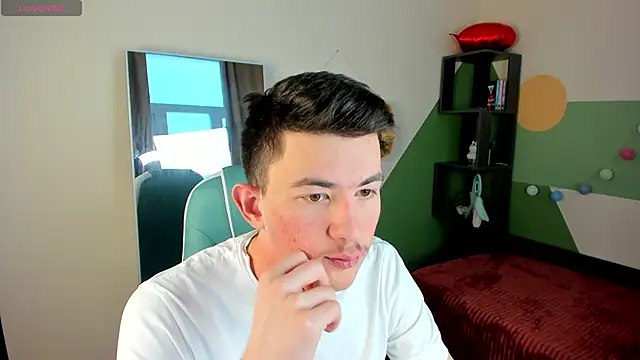 Danny  Magic online show from 03/14/25, 02:30