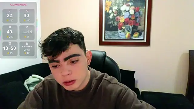 lukeboyce33 online show from 10/28/25, 11:40