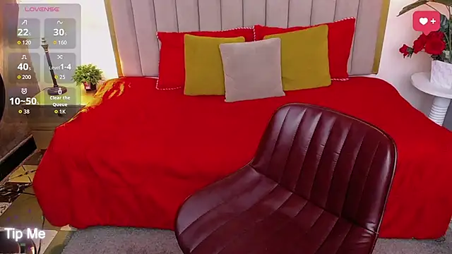 ailyn maury online show from 03/26/26, 01:22