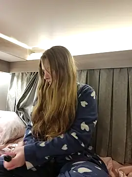 Snapshot of Amesthyst_destiny chatting on 03/08/26, 06:12 Amesthyst destiny online show from 03/08/26, 06:12