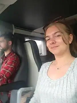 Snapshot of Amesthyst_destiny chatting on 04/14/26, 04:57 Amesthyst destiny online show from 04/14/26, 04:57