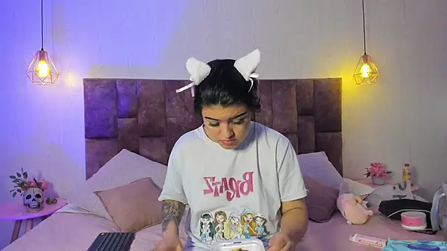 Candy Roose online show from 10/26/25, 04:07