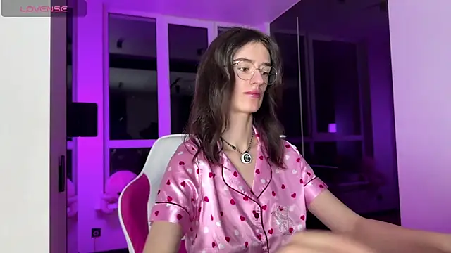 TwinTemptations online show from 03/28/26, 07:13