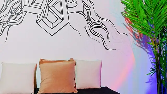 Snapshot of Emmi_Roberts chatting on 02/19/26, 11:56 Emmi Roberts online show from 02/19/26, 11:56