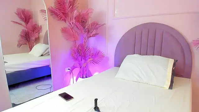 Kendallbleer online show from 09/28/25, 12:10