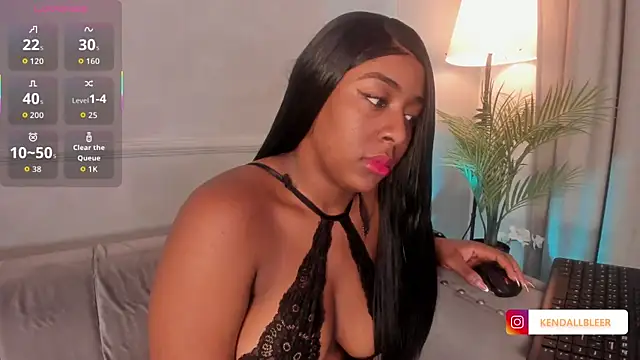 Kendallbleer online show from 10/20/25, 11:54