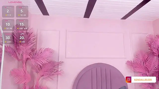 Kendallbleer online show from 11/13/25, 03:38