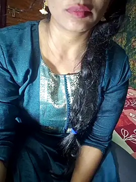 Snapshot of Shalini_telugu09 chatting on 11/01/25, 02:08 Shalini telugu09 online show from 11/01/25, 02:08