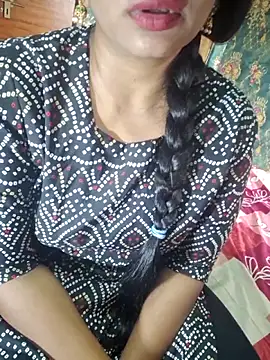 Snapshot of Shalini_telugu09 chatting on 11/05/25, 07:30 Shalini telugu09 online show from 11/05/25, 07:30