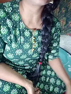 Snapshot of Shalini_telugu09 chatting on 06/29/26, 06:52 Shalini telugu09 online show from 06/29/26, 06:52