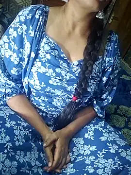 Snapshot of Shalini_telugu09 chatting on 07/03/26, 01:28 Shalini telugu09 online show from 07/03/26, 01:28