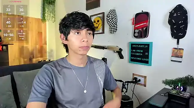 Snapshot of Yaiden_11 chatting on 03/18/25, 10:36 Yaiden 11 online show from 03/18/25, 10:36