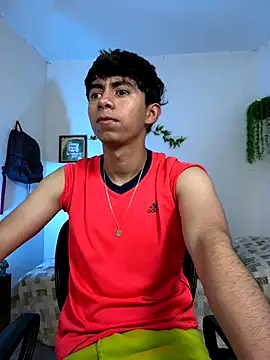 Snapshot of Yaiden_11 chatting on 11/18/25, 09:47 Yaiden 11 online show from 11/18/25, 09:47