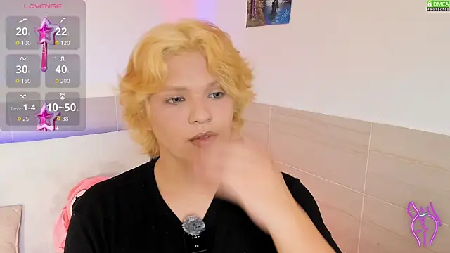 Snapshot of adam_angelssss chatting on 09/24/25, 07:50 adam angelssss online show from 09/24/25, 07:50