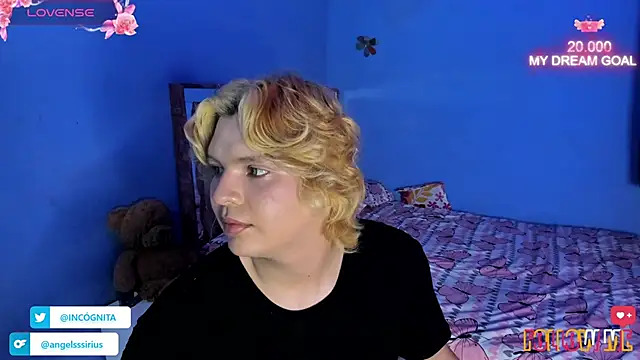 Snapshot of adam_angelssss chatting on 10/24/25, 06:59 adam angelssss online show from 10/24/25, 06:59