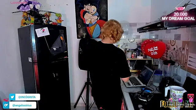 Snapshot of adam_angelssss chatting on 11/07/25, 11:05 adam angelssss online show from 11/07/25, 11:05