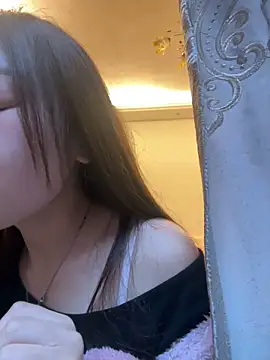 Snapshot of Minnie-66 chatting on 03/21/25, 08:50 Minnie-66 online show from 03/21/25, 08:50