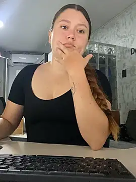 sophikinley online show from 03/07/26, 07:49