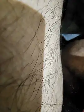 ikeike-kun online show from 10/18/25, 03:46