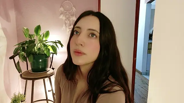 Rebbecawhite meow online show from 05/19/26, 01:56