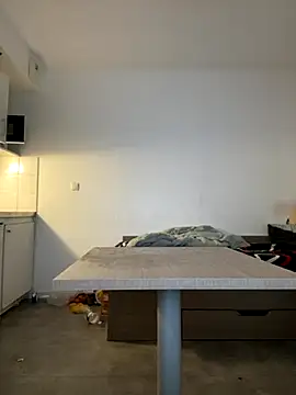 Snapshot of Renoirmonter chatting on 11/11/25, 10:59 Renoirmonter online show from 11/11/25, 10:59