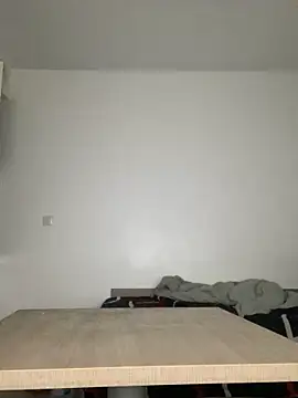 Snapshot of Renoirmonter chatting on 11/24/25, 01:55 Renoirmonter online show from 11/24/25, 01:55