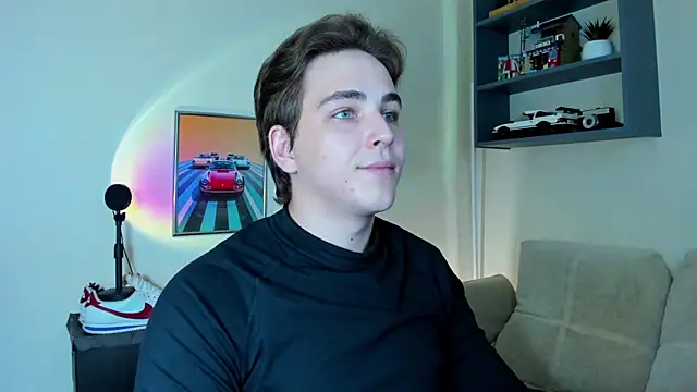 Snapshot of Eric_ether chatting on 09/09/25, 07:35 Eric ether online show from 09/09/25, 07:35