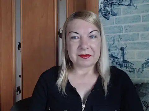 Lillia Ray online show from 05/18/26, 07:47