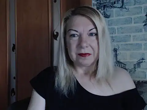 Snapshot of Lillia_Ray chatting on 06/14/26, 07:21 Lillia Ray online show from 06/14/26, 07:21