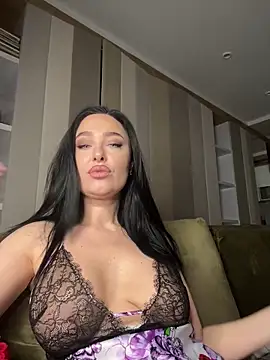 Snapshot of Black_swan7777 chatting on 03/15/26, 10:43 Black swan7777 online show from 03/15/26, 10:43