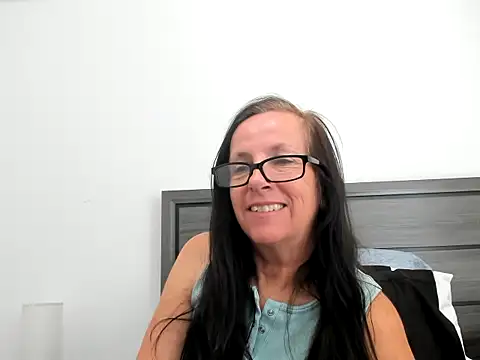 peachgoddess online show from 09/12/25, 02:28