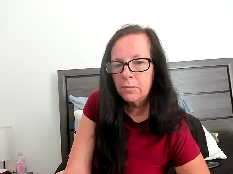 peachgoddess online show from 10/09/25, 03:32