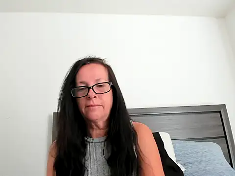 peachgoddess online show from 10/17/25, 02:30