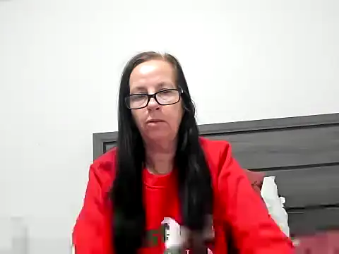 peachgoddess online show from 12/01/25, 01:49