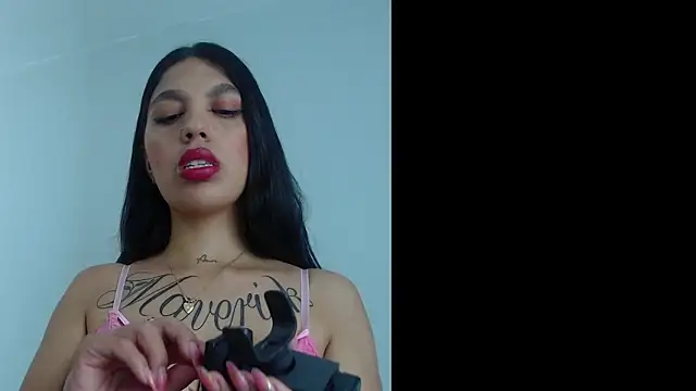 TATILARSON1 online show from 09/11/25, 07:47