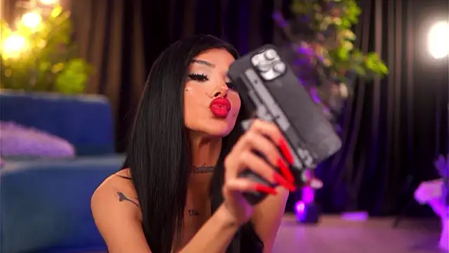 Snapshot of ChicaOra chatting on 03/21/26, 12:04 ChicaOra online show from 03/21/26, 12:04