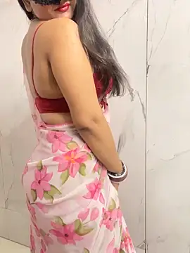 Snapshot of jhanvi_boo chatting on 06/12/26, 09:41 jhanvi boo online show from 06/12/26, 09:41