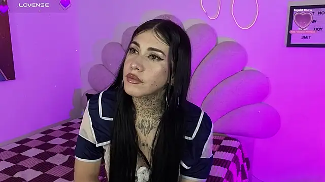 Snapshot of AnfisaLetyagho chatting on 04/23/26, 01:51 AnfisaLetyagho online show from 04/23/26, 01:51