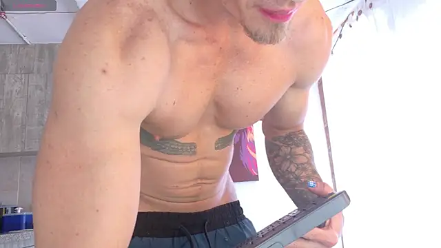 Ryannblue07 online show from 11/16/25, 06:13